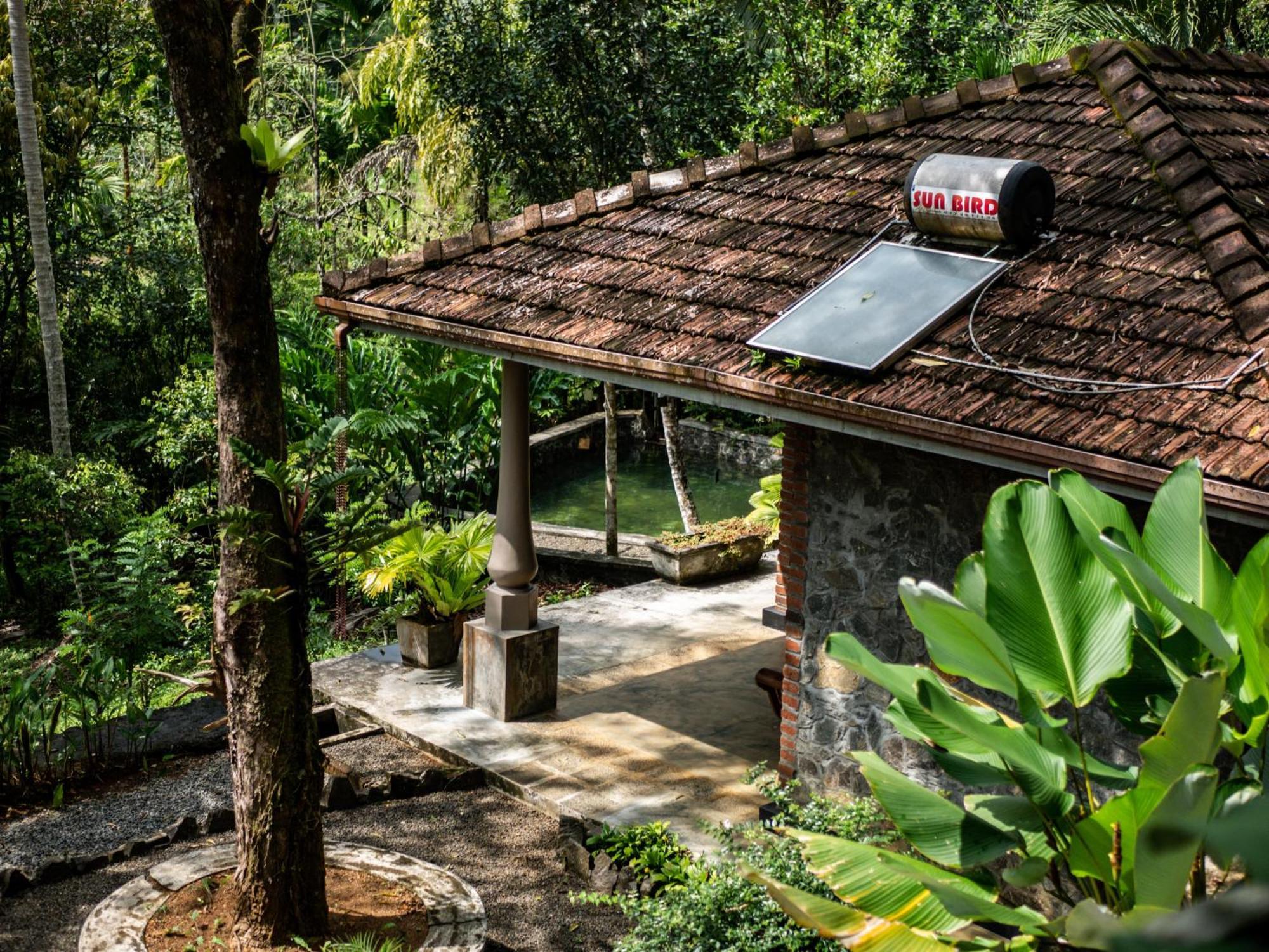 Singharaja Garden Agro Eco Lodge Pelawatta  エクステリア 写真